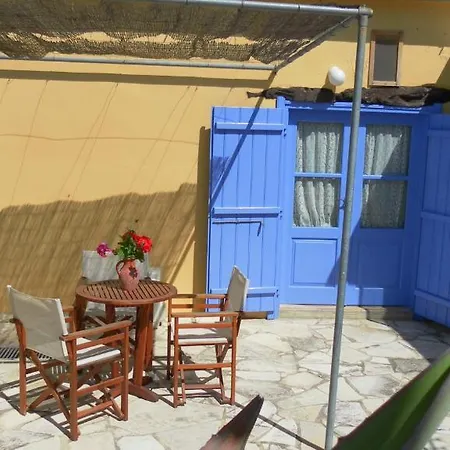 Lito House Country house *